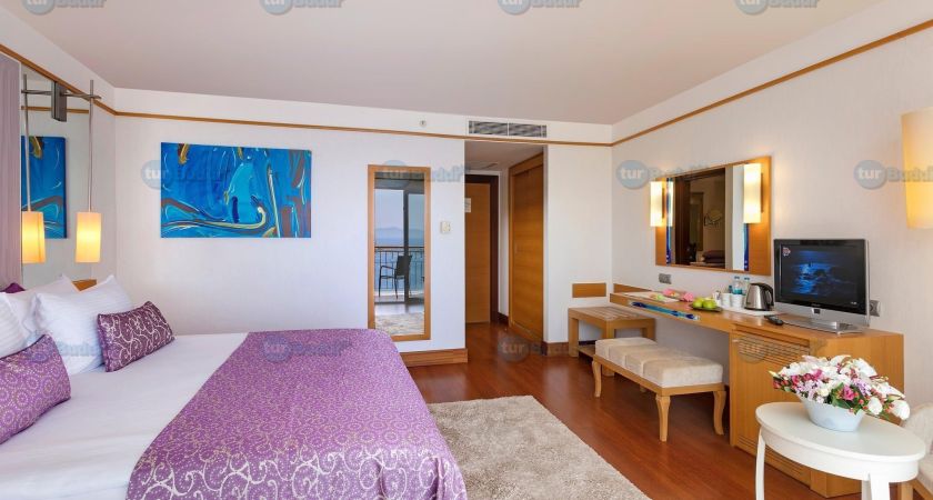 Kefaluka Resort