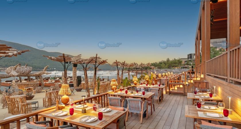 Titanic Luxury Collection Bodrum